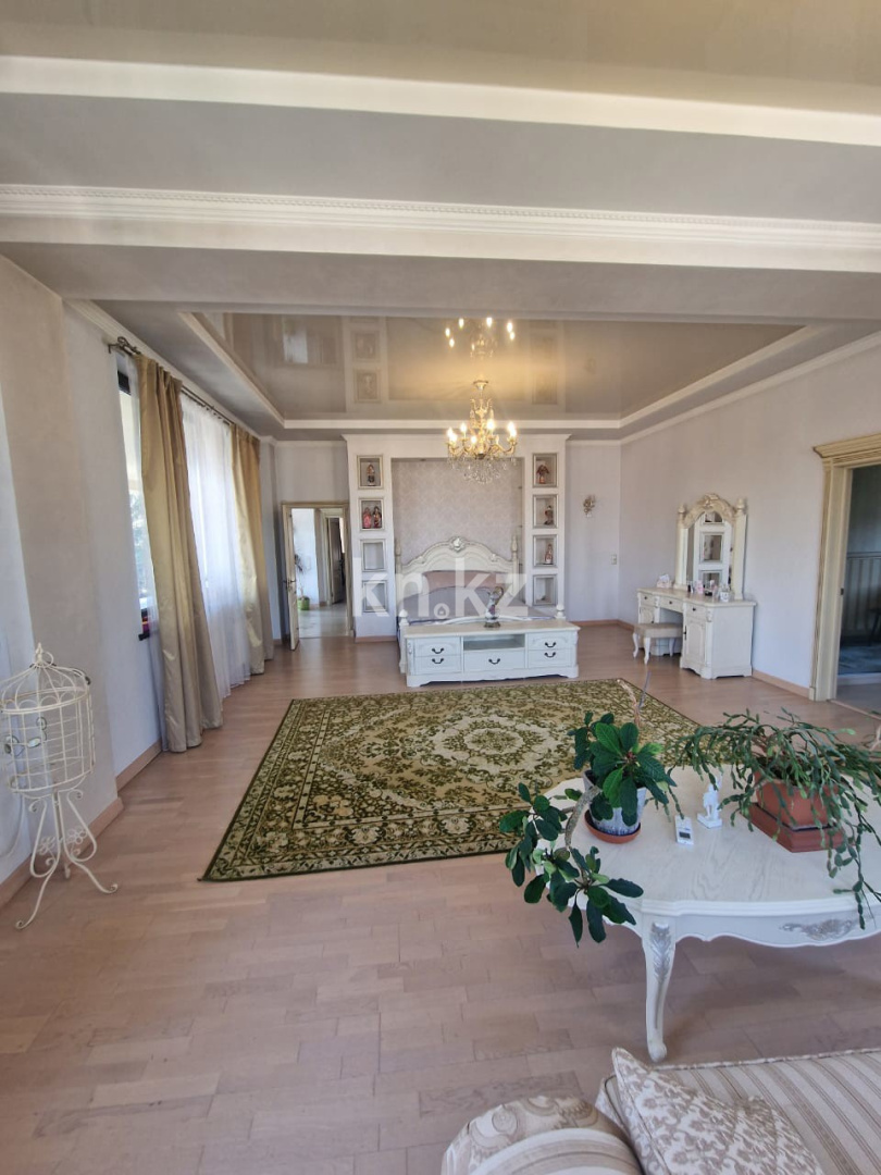Продажа 7-комнатного дома, 680 м² в Алматы - фото 11