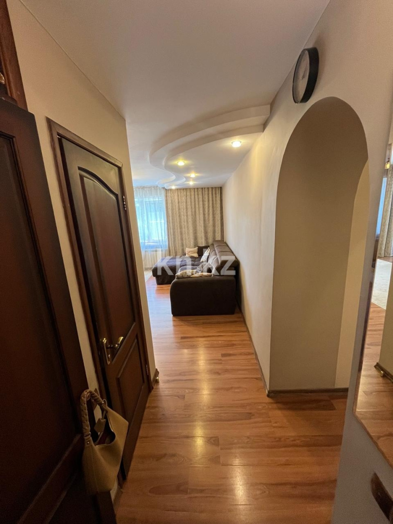 Продажа 3-комнатной квартиры, 68 м² в Усть-Каменогорске - фото 13