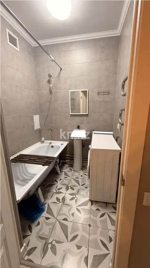 Продажа 3-комнатной квартиры, 75 м² в Алматы - фото 4