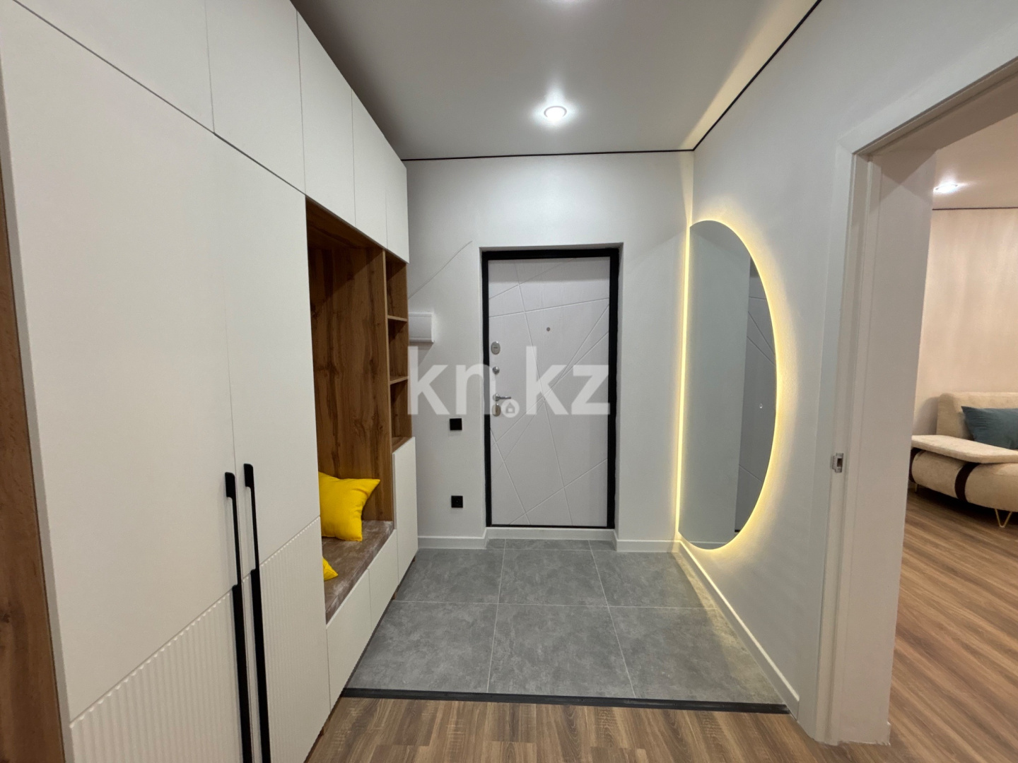 Продажа 3-комнатной квартиры, 72.4 м² в Алматы - фото 30