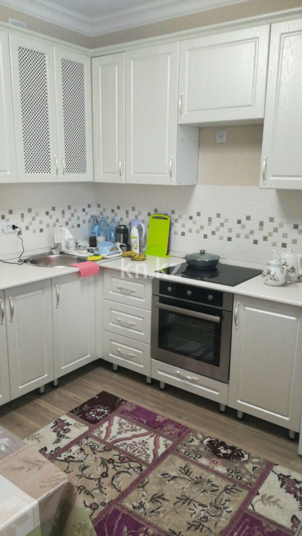 Аренда 1-комнатной квартиры, 38 м² в Астане