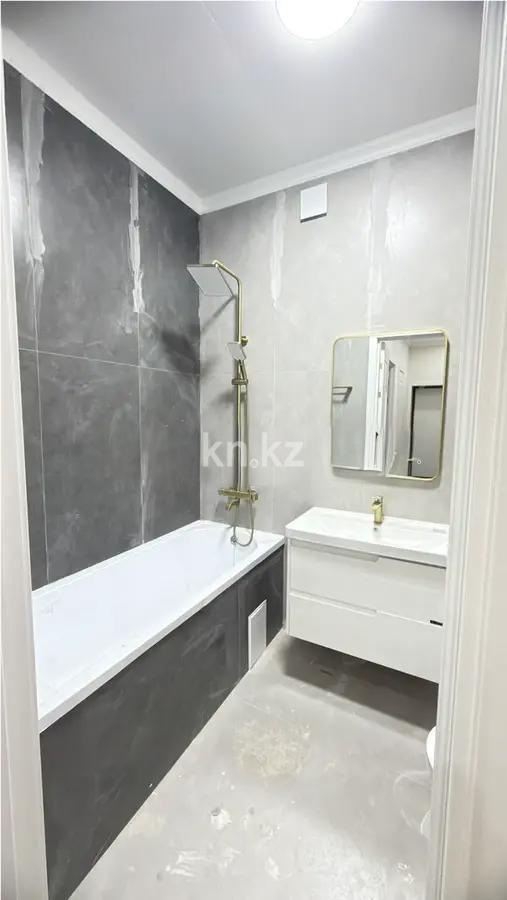 Продажа 3-комнатной квартиры, 90.6 м² в Астане - фото 2