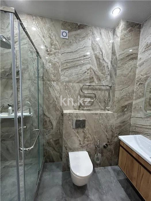 Продажа 3-комнатной квартиры, 81 м², ул. Токпанова, дом  22 в Астане - фото 4