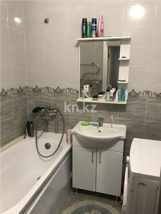 Продажа 1-комнатной квартиры, 40 м², мкр-н Айнабулак-4, дом  178 в Алматы - фото 4