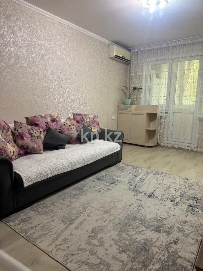 Продажа 3-комнатной квартиры, 60 м², мкр-н 8, дом  26 в Алматы