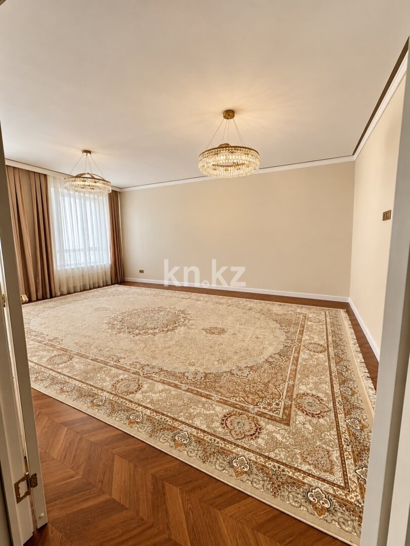 Продажа 3-комнатной квартиры, 118.3 м² в Астане - фото 2