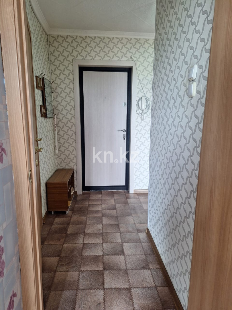 Продажа 2-комнатной квартиры, 47 м², мкр-н 14, дом  13 в Караганде - фото 15