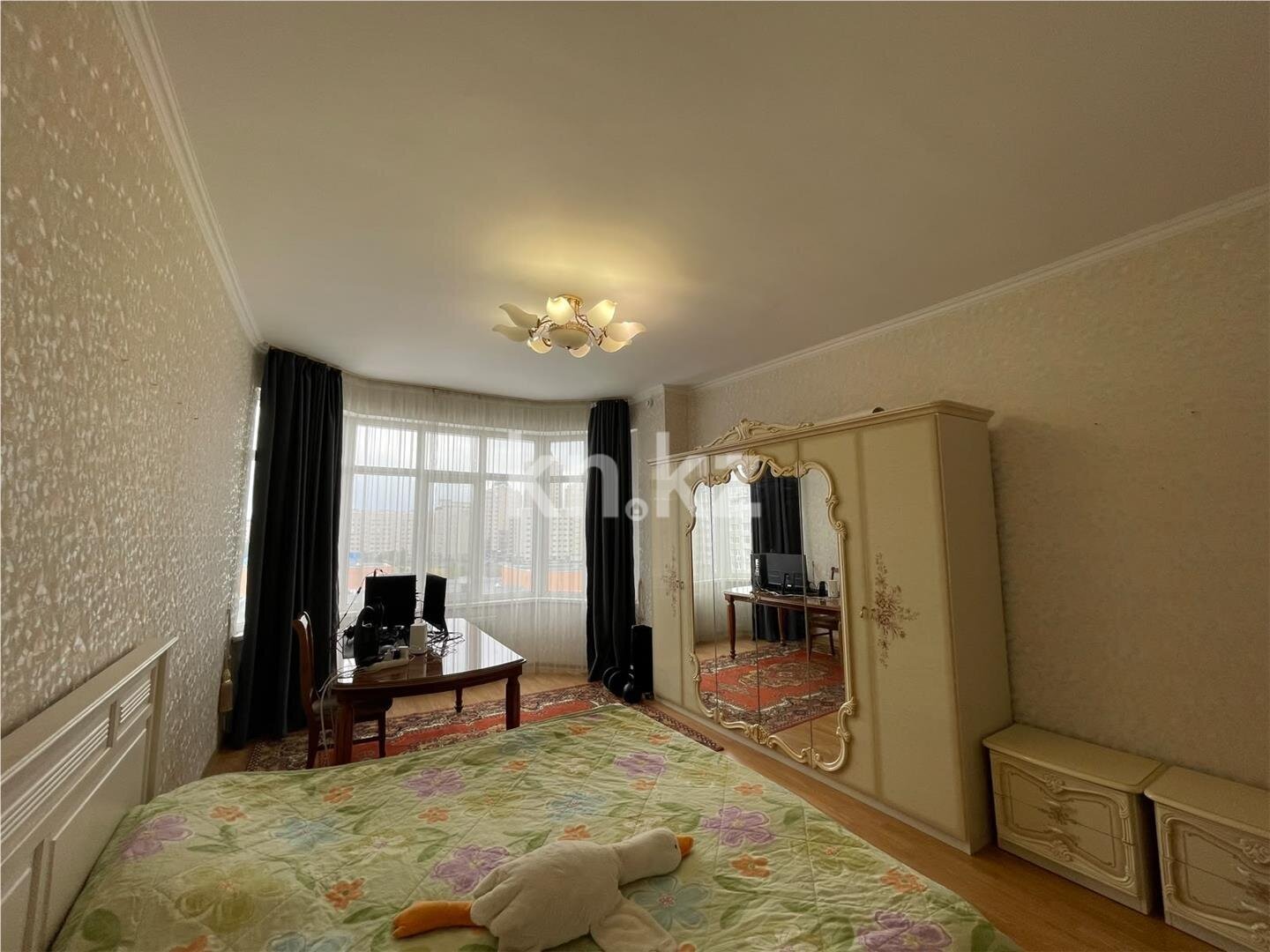 Продажа 4-комнатной квартиры, 178.3 м² в Астане - фото 11