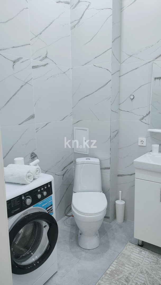 Аренда 1-комнатной квартиры посуточно, 42 м², пр. Туран, дом  46/4 - ул. Орынбор в Астане - фото 13