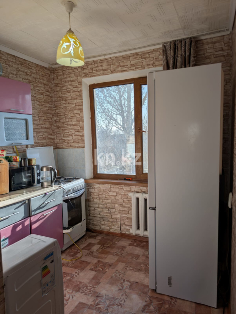 Продажа 3-комнатной квартиры, 62.4 м² в Уральске - фото 8