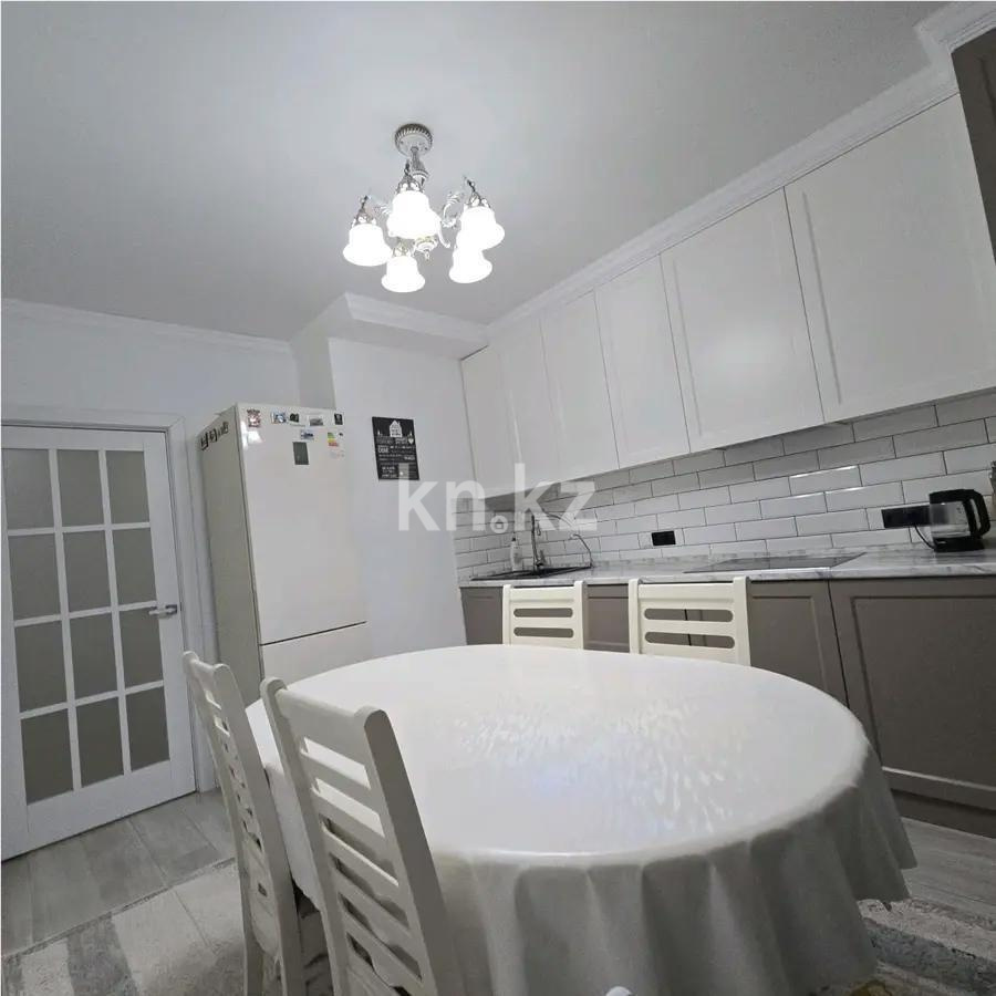 Продажа 3-комнатной квартиры, 84 м², ул. Сатыбалдина, дом  28/4 в Караганде - фото 4