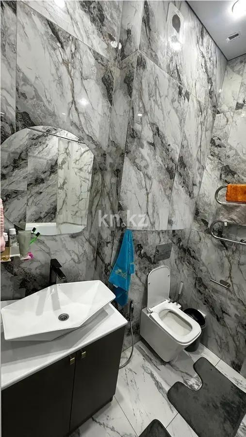 Продажа 2-комнатной квартиры, 74 м² в Алматы - фото 4