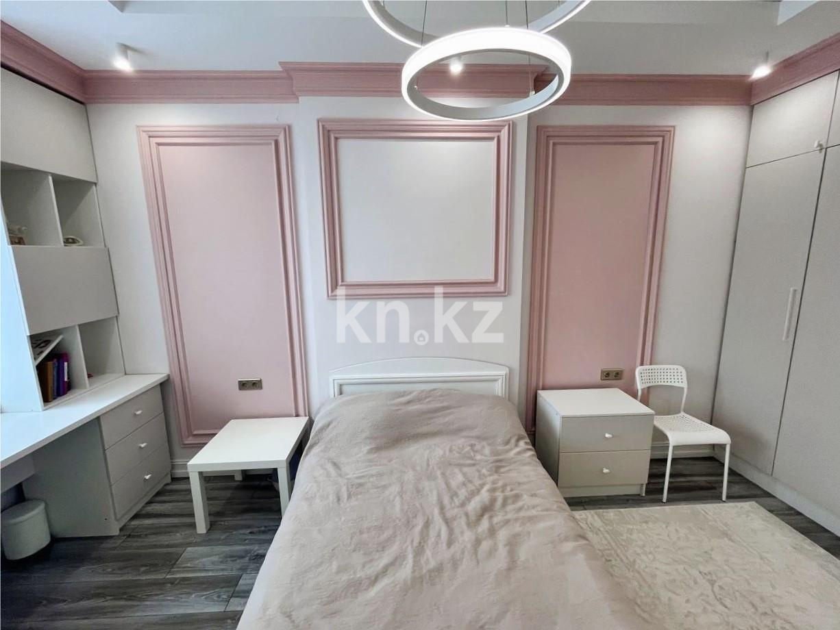 Продажа 4-комнатной квартиры, 107 м², пр. Шахтеров в Караганде - фото 14