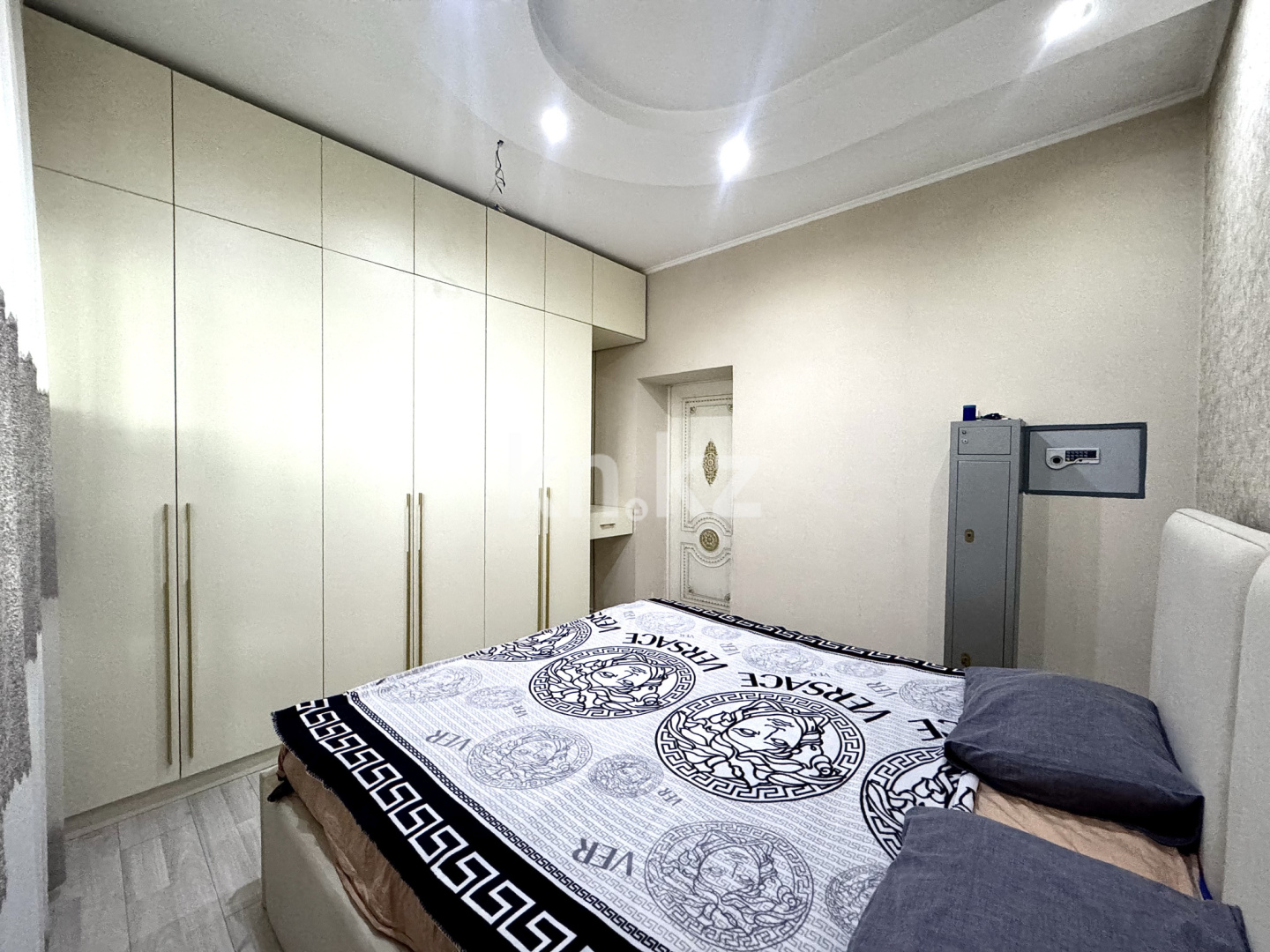 Продажа 6-комнатного дома, 200 м², ул. Грибоедова в Алматы - фото 2