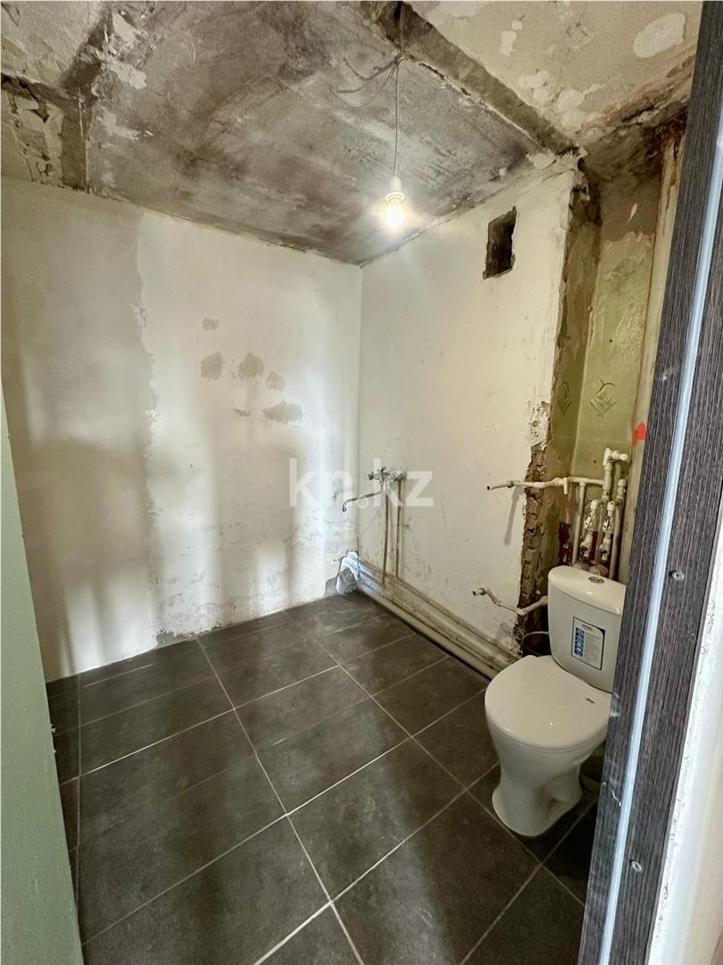 Продажа 3-комнатной квартиры, 65 м², ул. Абая в Темиртау - фото 10