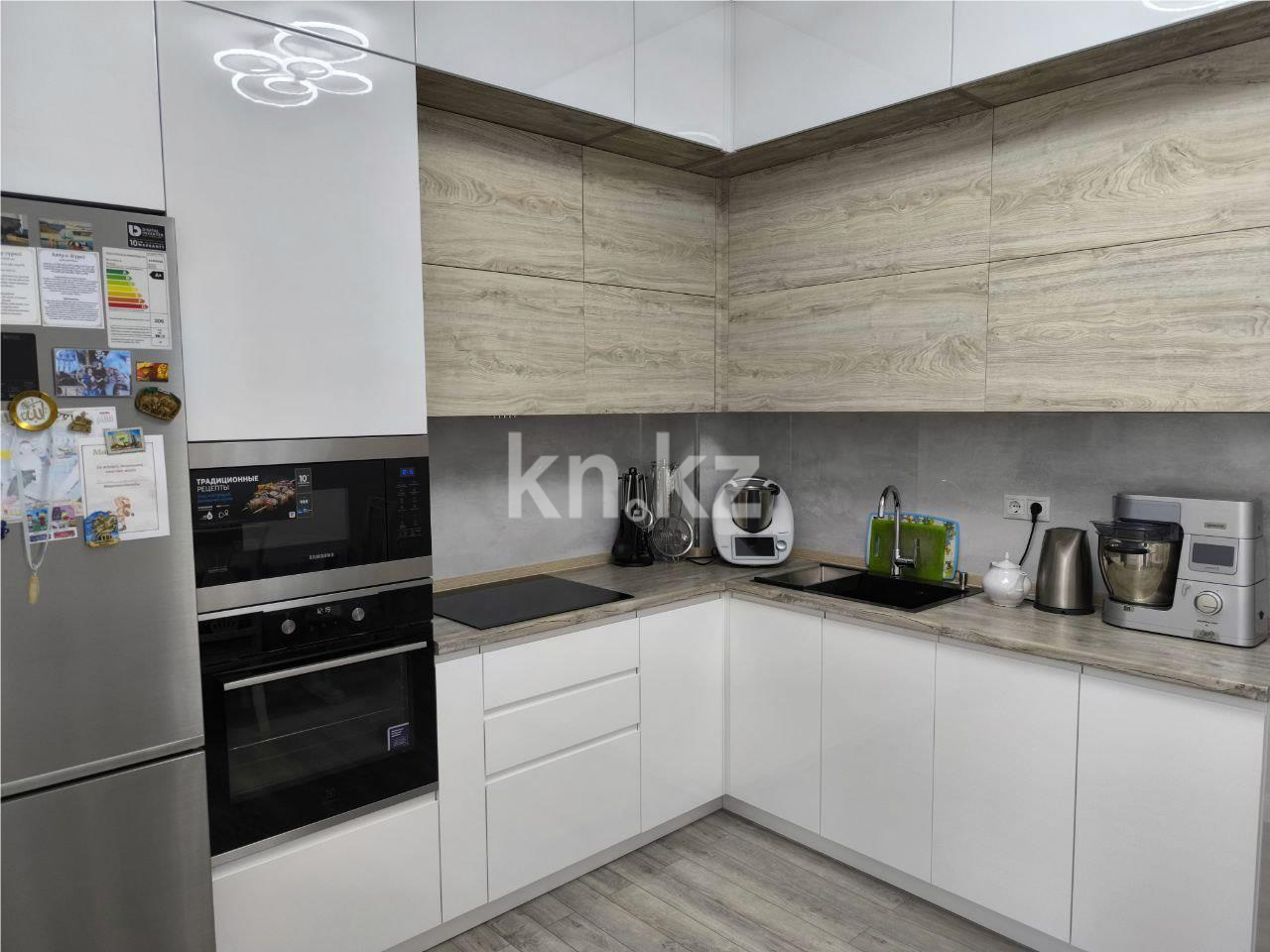 Продажа 4-комнатной квартиры, 96 м², мкр. Степной-3 в Караганде - фото 10