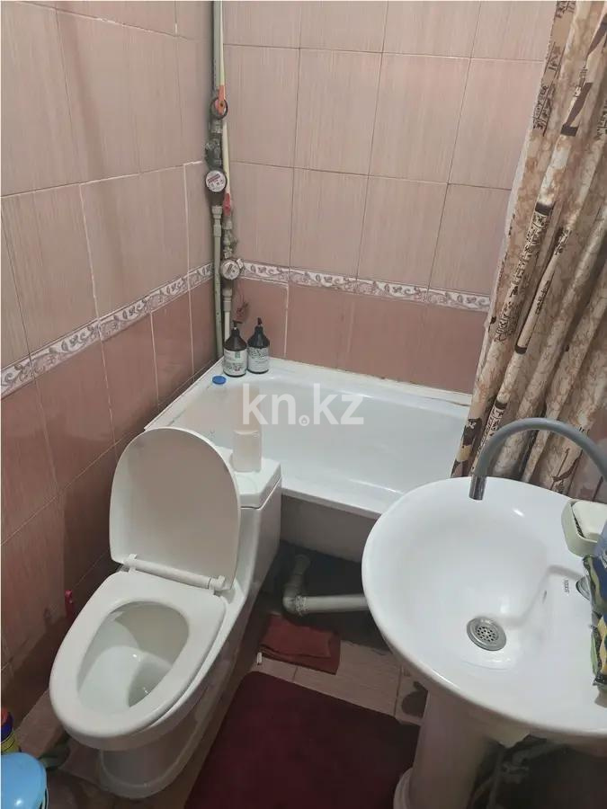 Продажа 2-комнатной квартиры, 34.2 м², ул. Жарокова, дом  217а в Алматы - фото 2