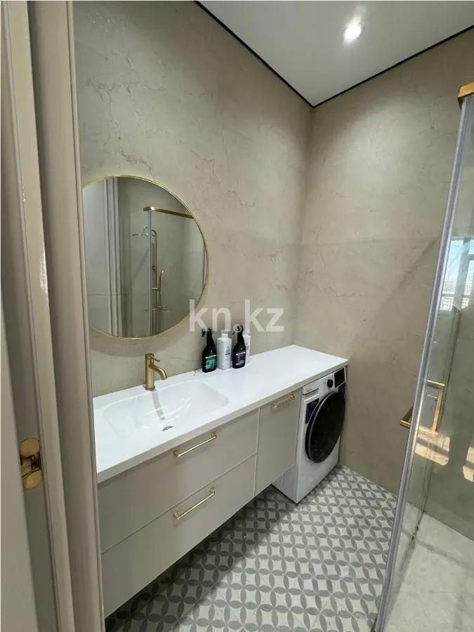 Продажа 2-комнатной квартиры, 62.3 м² в Астане