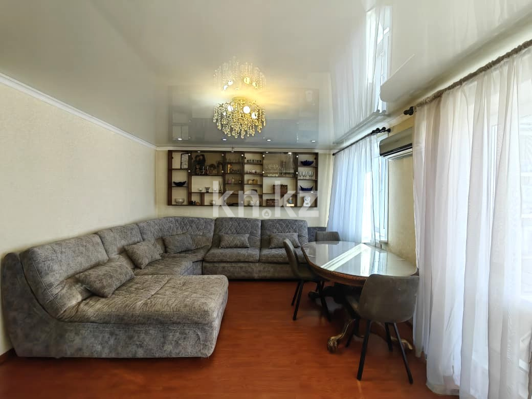 Продажа 3-комнатной квартиры, 71 м², ул. Ержанова, дом  47/2 в Караганде - фото 5