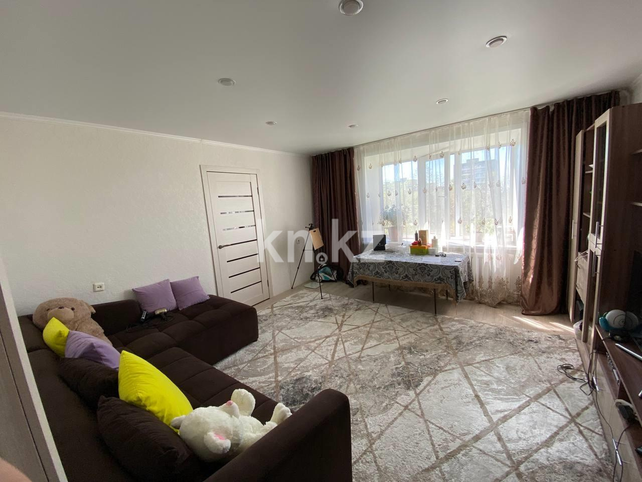 Продажа 3-комнатной квартиры, 59 м², ул. 6-й мик-н в Темиртау