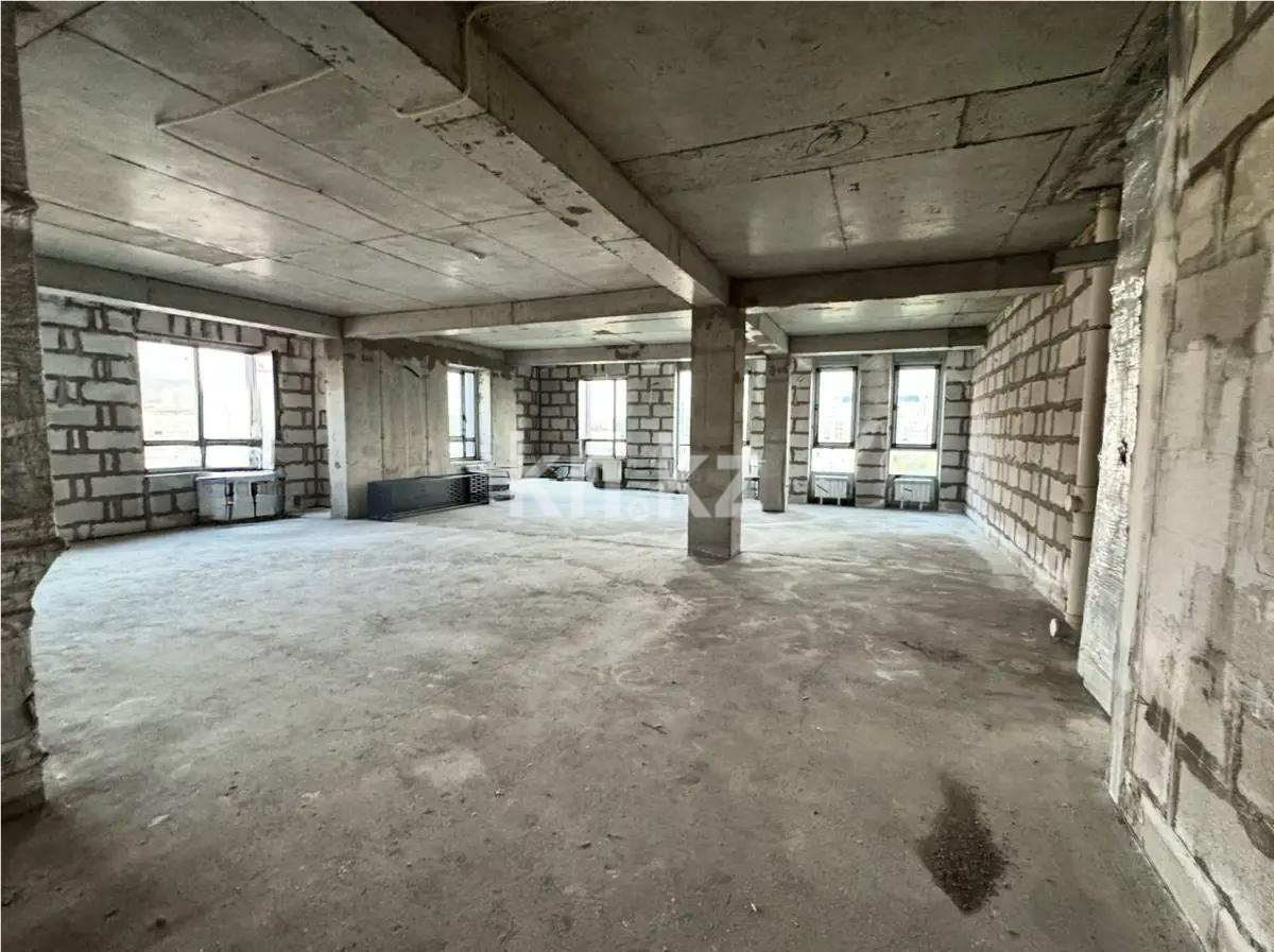 Продажа 3-комнатной квартиры, 120.7 м², пр. Абая, дом  28а в Алматы - фото 3