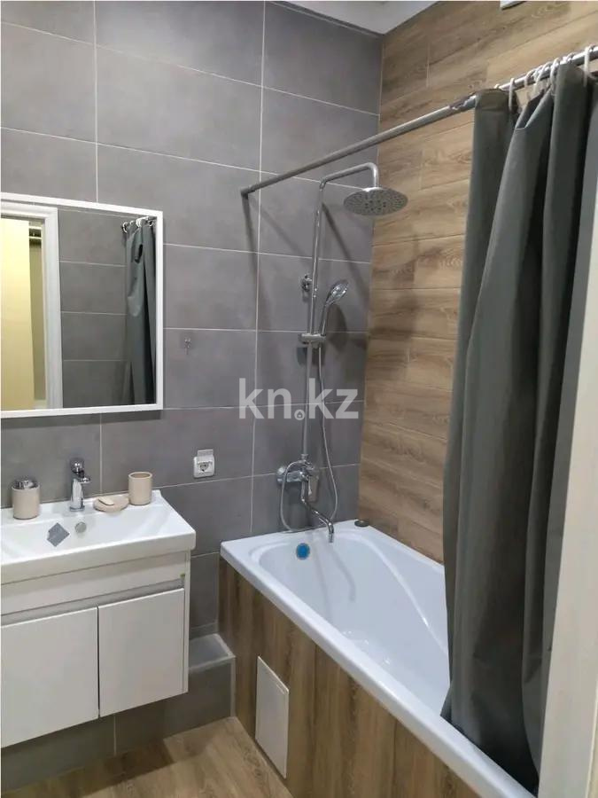 Продажа 2-комнатной квартиры, 43.5 м² в Алматы - фото 4