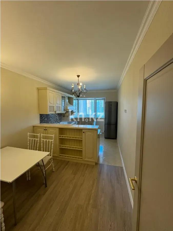 Продажа 5-комнатной квартиры, 145 м², ул. Акмешит, дом  5 в Астане - фото 5