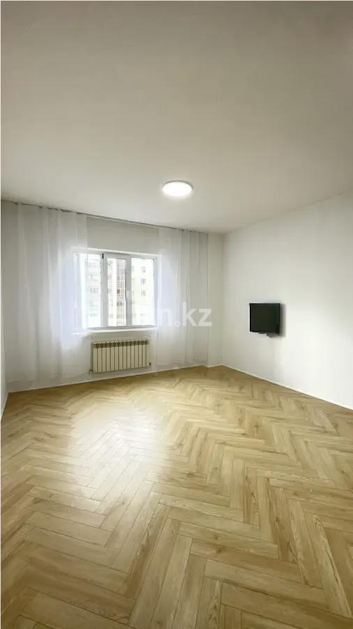 Продажа 2-комнатной квартиры, 54 м², пр. Абая, дом  10 в Астане