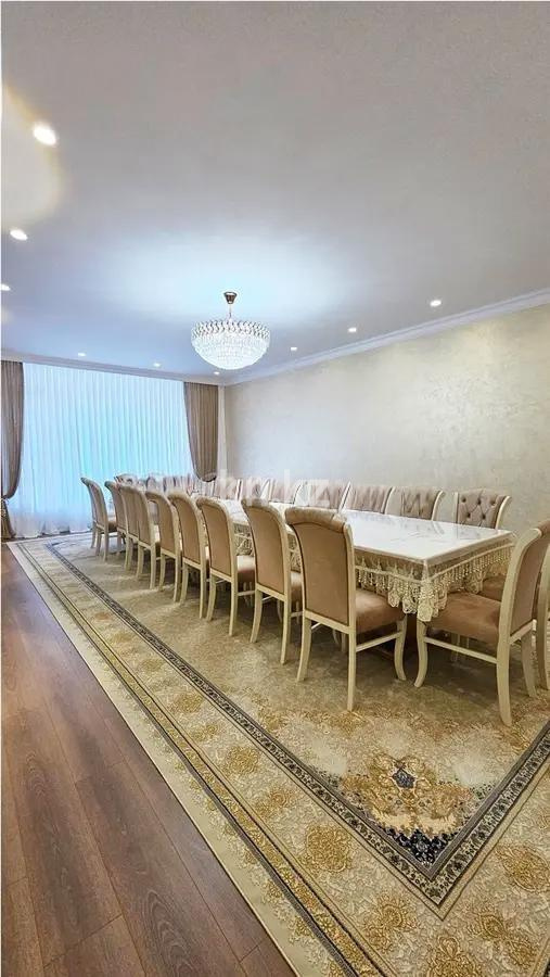 Продажа 4-комнатной квартиры, 167 м² в Астане