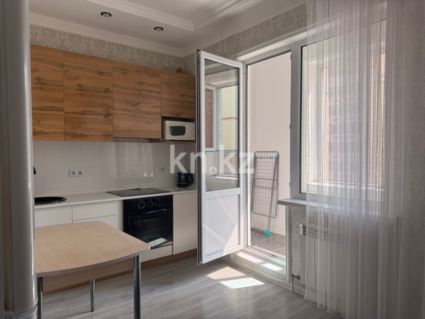 Аренда 1-комнатной квартиры, 43 м² в Астане