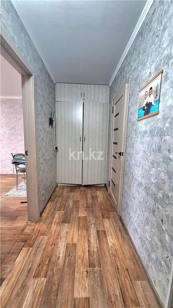 Продажа 2-комнатной квартиры, 47 м², 15 мкр. в Караганде - фото 9