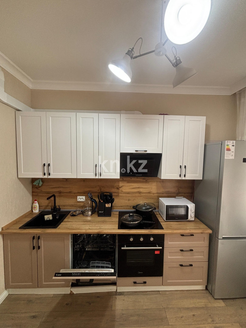 Аренда 2-комнатной квартиры, 62 м², ул. Култегин, дом  11/1 - ул. Сыганак в Астане - фото 2