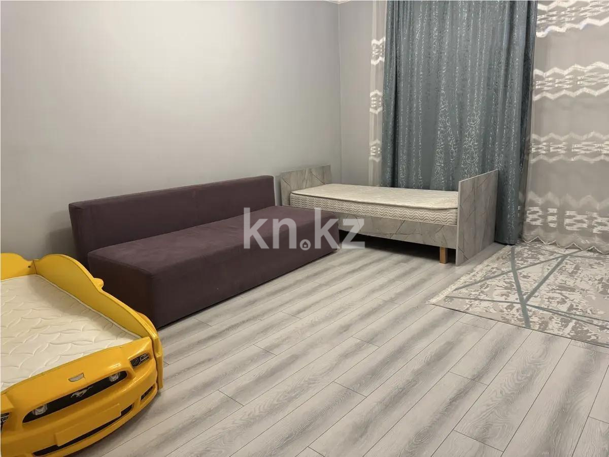 Продажа 3-комнатной квартиры, 106.6 м², мкр-н Аксай-5, дом  1а в Алматы - фото 2