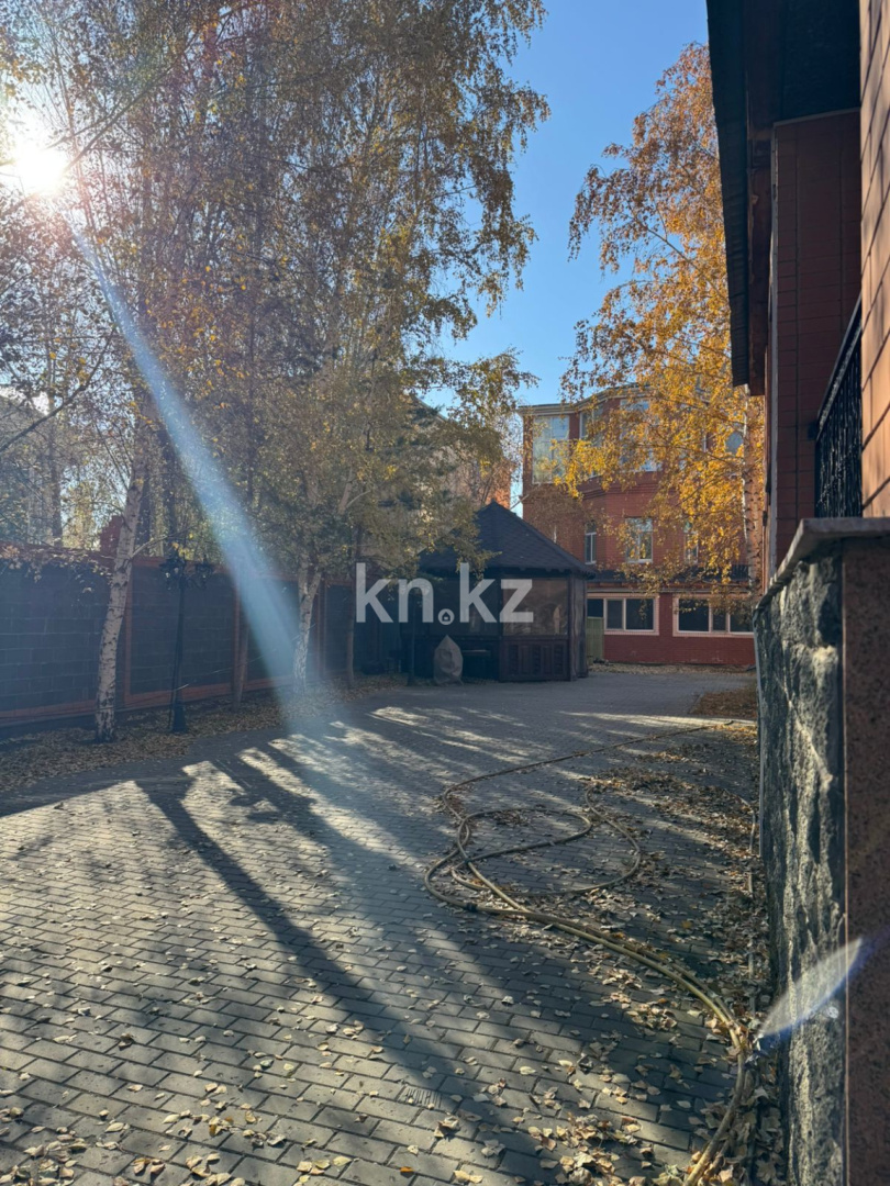 Продажа 6-комнатного дома, 470 м², ул. Турысова в Астане - фото 19