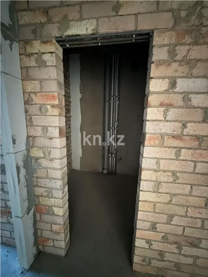 Продажа 1-комнатной квартиры, 47 м², ул. Таттимбета, дом  40 в Караганде - фото 3