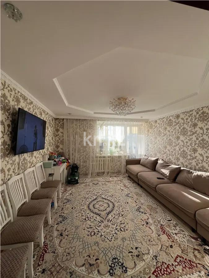 Продажа 4-комнатной квартиры, 70 м², ул. Гапеева, дом  1 в Караганде