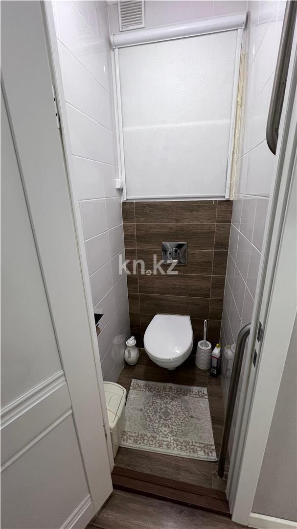 Продажа 3-комнатной квартиры, 66 м², ул. Рыскулова в Караганде - фото 14