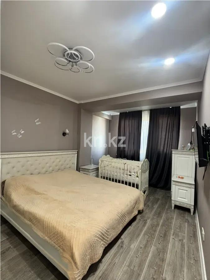 Продажа 2-комнатной квартиры, 70 м², ул. Есенова, дом  160/3 в Алматы - фото 2