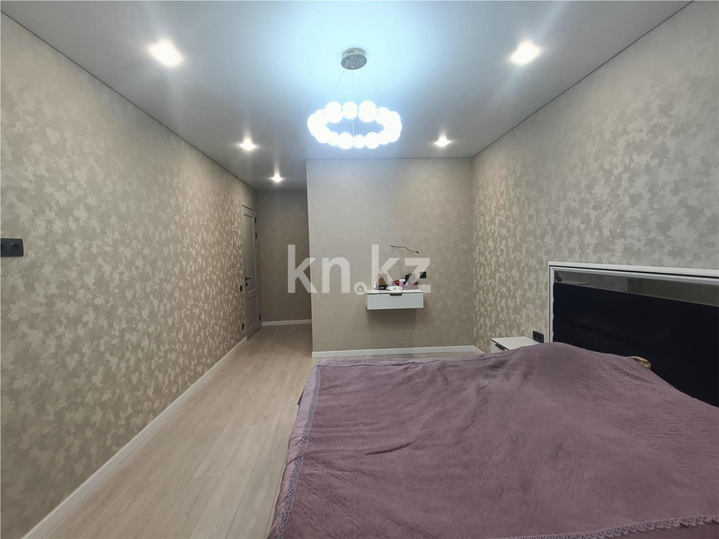 Продажа 4-комнатной квартиры, 117 м², ул. Бектурова в Астане - фото 3