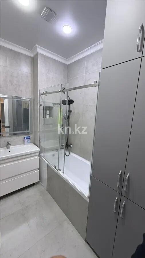Продажа 2-комнатной квартиры, 80 м² в Алматы - фото 5