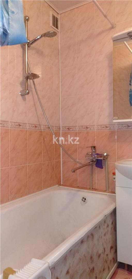 Продажа 1-комнатной квартиры, 33 м², мкр-н 7 в Темиртау - фото 6