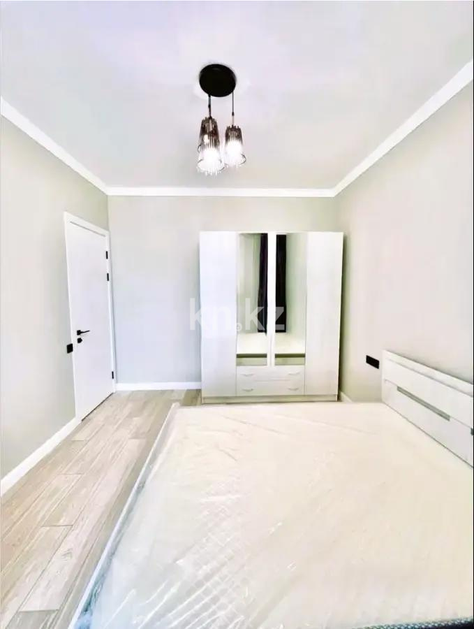 Продажа 3-комнатной квартиры, 62 м², пр. Тауелсыздык, дом  23 в Астане