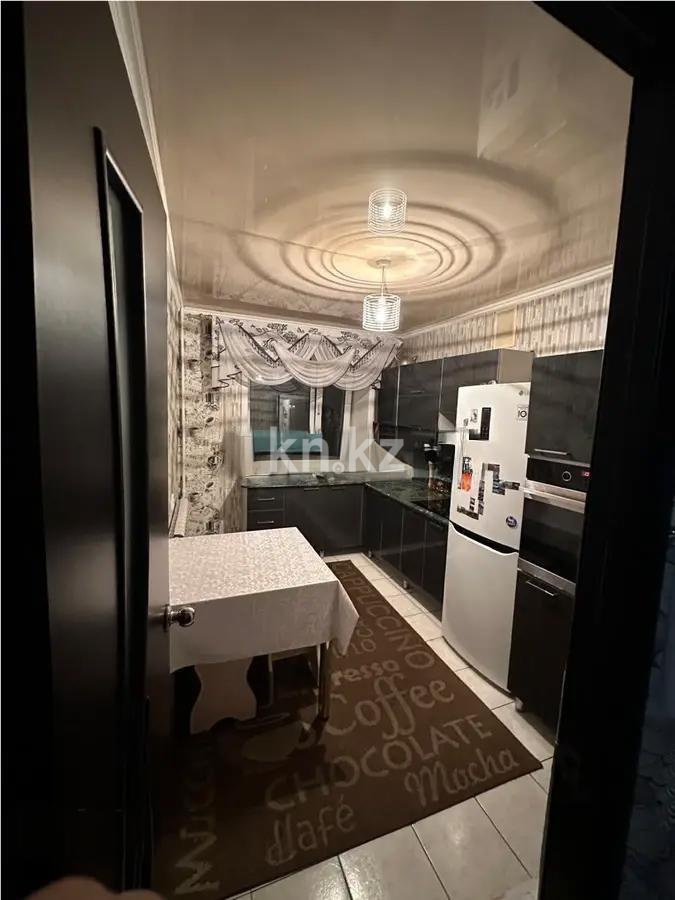 Продажа 3-комнатной квартиры, 63 м², ул. Гапеева, дом  1 в Караганде - фото 4