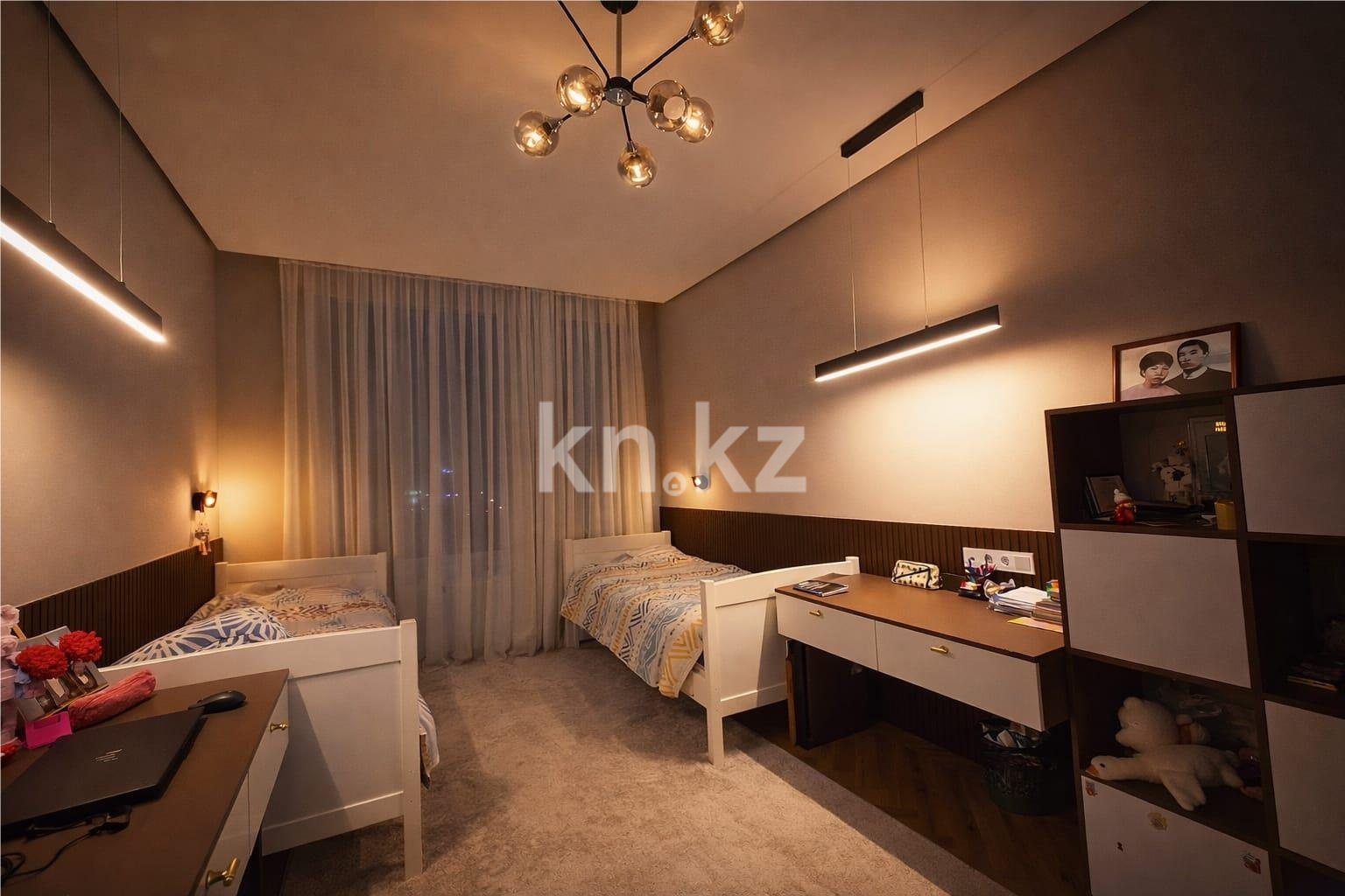 Продажа 4-комнатной квартиры, 135 м² в Астане - фото 3