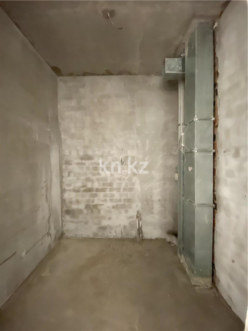 Продажа 2-комнатной квартиры, 62.4 м², ул. Райымбек батыра в Астане - фото 5