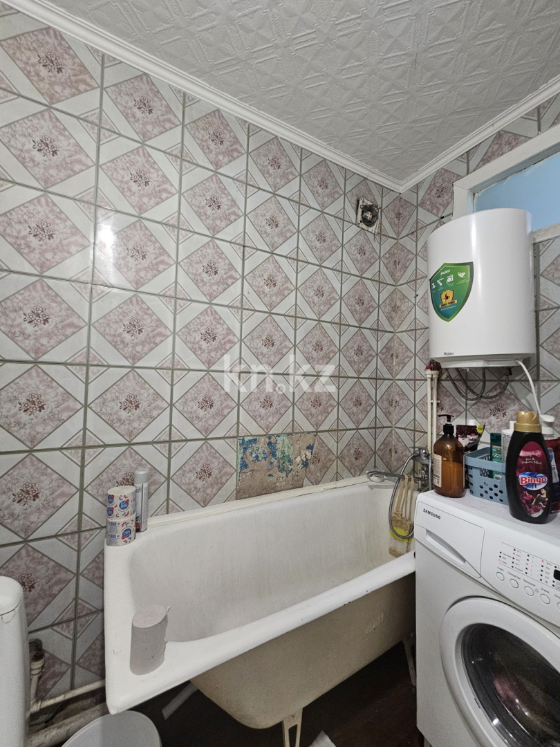 Продажа 1-комнатной квартиры, 31.2 м², ул. Ержанова, дом  23/2 в Караганде - фото 4