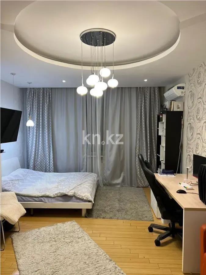 Продажа 5-комнатной квартиры, 236 м², пр. Аль-Фараби, дом  45 в Алматы - фото 3