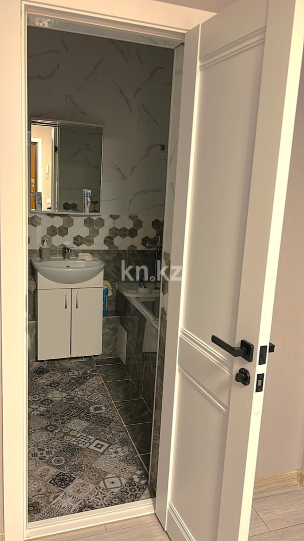Продажа 2-комнатной квартиры, 55 м² в Астане - фото 14
