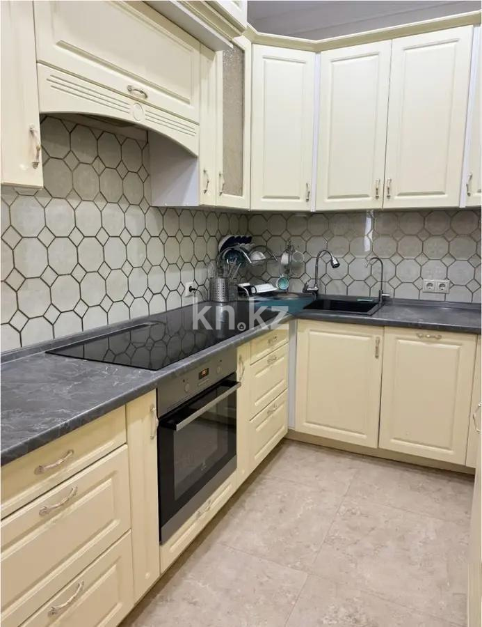 Продажа 4-комнатной квартиры, 140 м², мкр-н Керемет, дом  7/27 в Алматы - фото 4