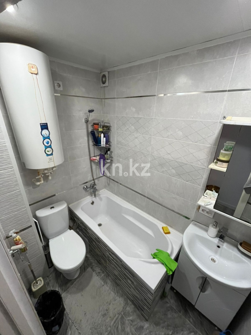 Продажа 2-комнатной квартиры, 52 м² в Караганде - фото 8